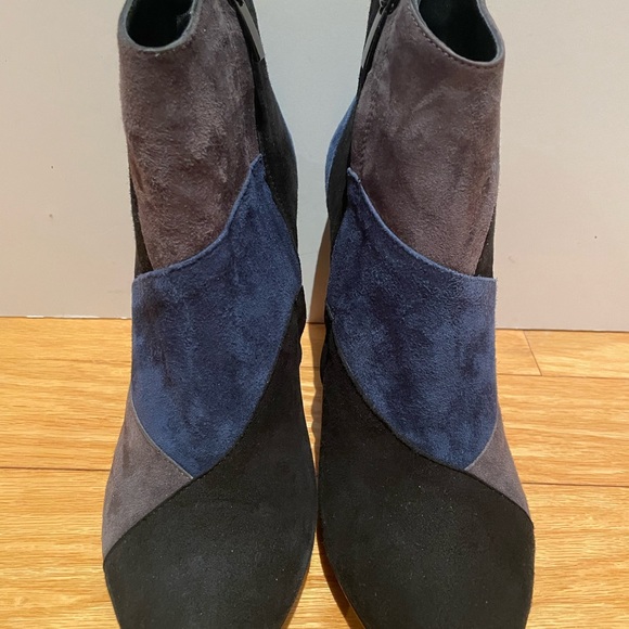 Marc Ellis Suede Ankle Boots Sz 9.5 - Picture 2 of 7